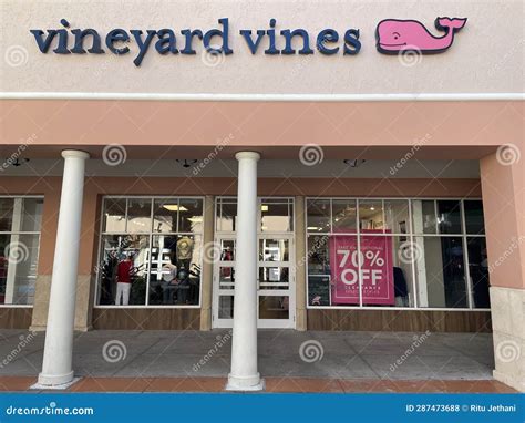 vineyard vines outlet orlando fl.